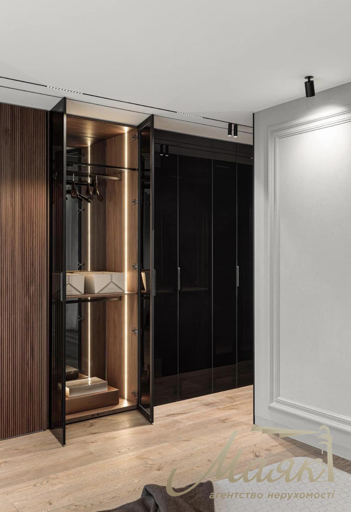 Sale of 3-room apartment in residential complex Taryan Towers, Lumumba Patrisa, Pechersk, Kyiv