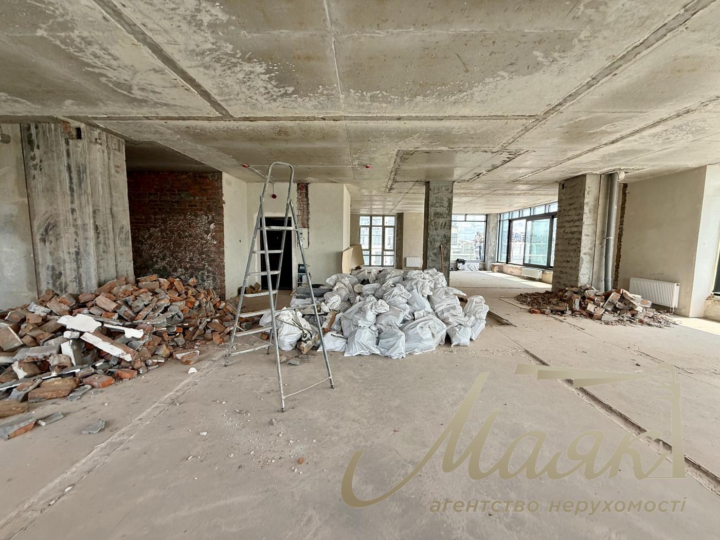 Apartment for sale with terrace in Residential Complex Boulevard Fontonov, Pechersk, Kiev