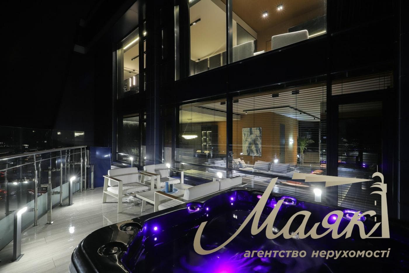 Penthouse for rent in AlterEgo Residential Complex, Laboratorny Lane