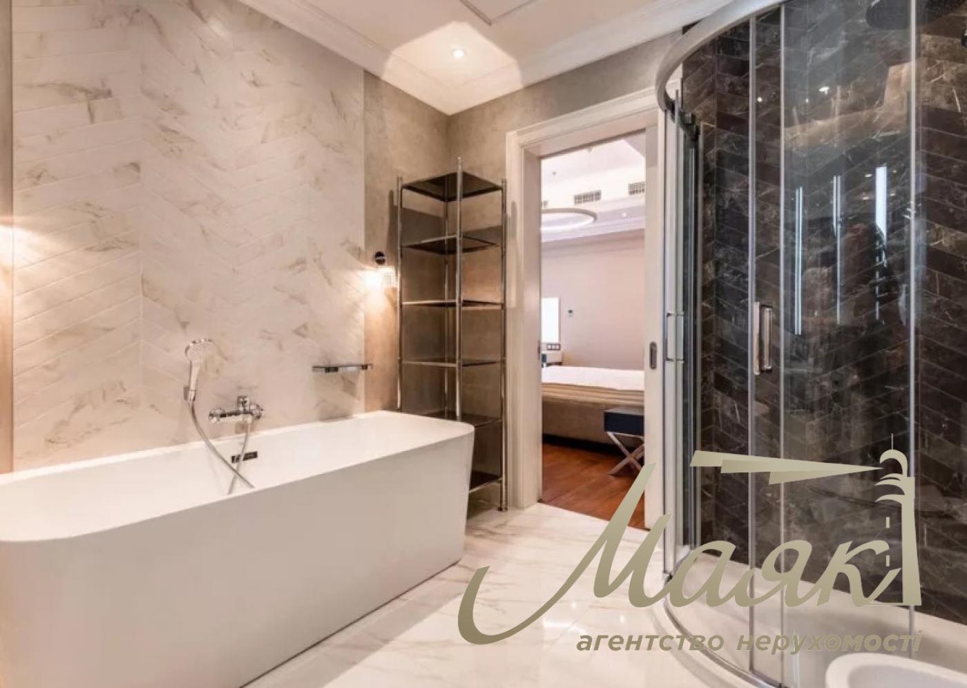 Rent 3-room apartment residential complex Lipska Vezha st. Institutskaya 18a