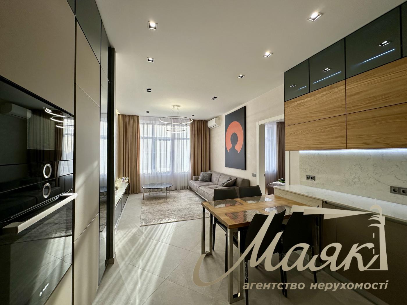 Оренда 3-кімнатної квартири (85м2) в ЖК Новопечерські Липки