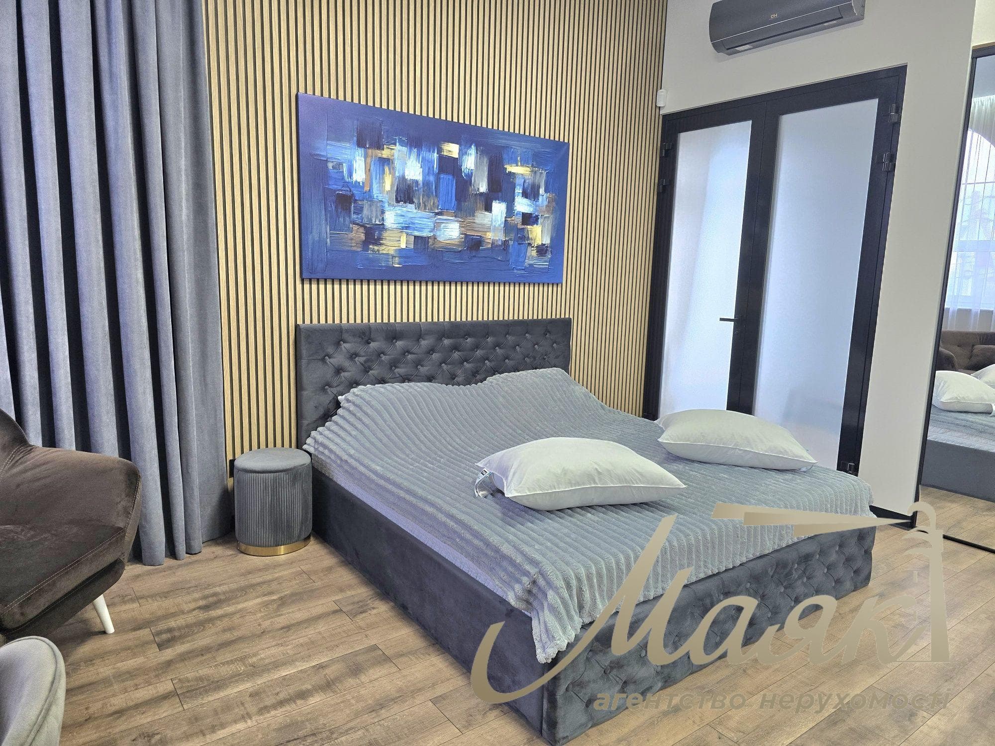 Оренда преміального будинку площею 250 м² із SPA-комплексом та цілорічним басейном у Лесниках