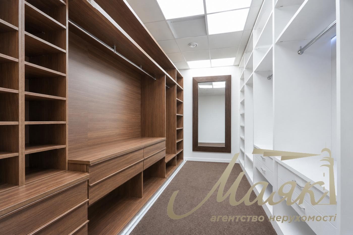 5-room family apartment for sale in the upscale Novopecherskie Lipki residential complex, Andriy Verkholyad/Dragomirov Street, Pechersk, Kyiv