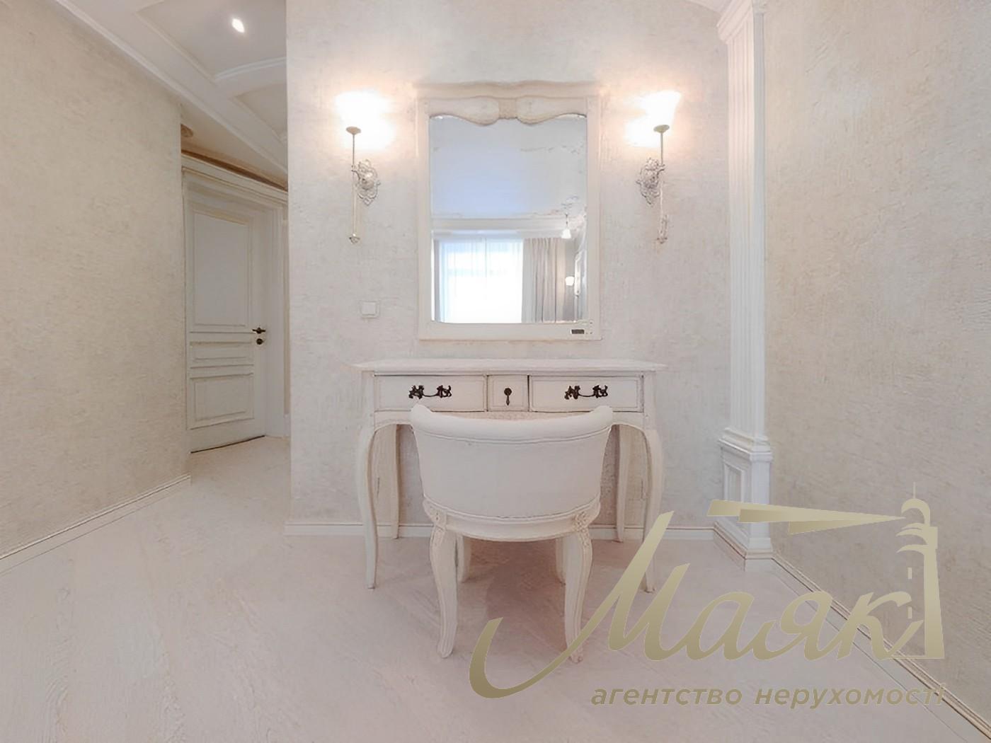 Rent of a 4-room apartment in an elite gated complex Lipskaya Bashnya, Pechersky district.
