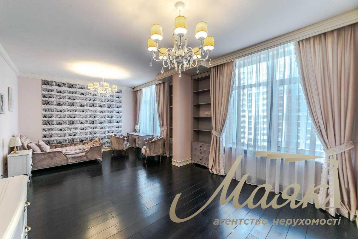 For sale 9-room penthouse with terrace in LCD "Novopecherskie Lipki", Pechersky district, Kiev, 660 m²