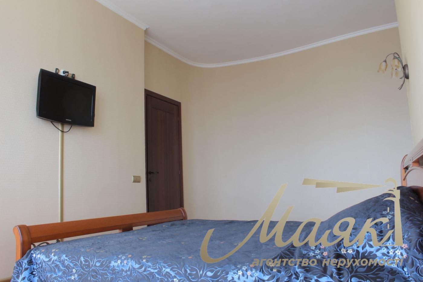 Продаж 4к квартири вул. Кловський Узвіз, Печерськ