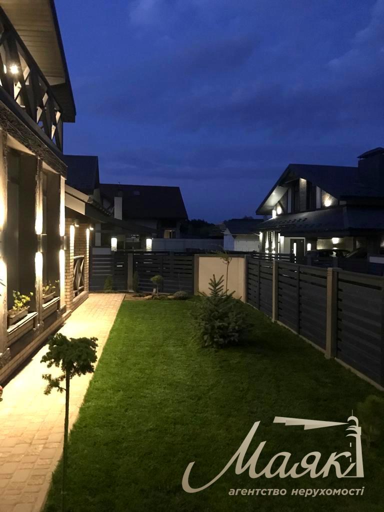 Rent a house 176m2 with. Kruglik KM "Kruglik" by the lake and coniferous forest