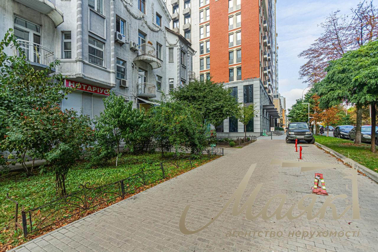 Аренда ресторана в центре с хорошим трафиком