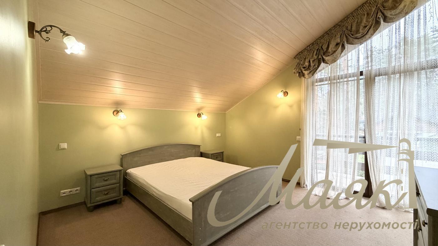 Оренда будинку К.Заспа, Козин, Плюти, оренда будинку в містечку, басейн, ліс, охорона