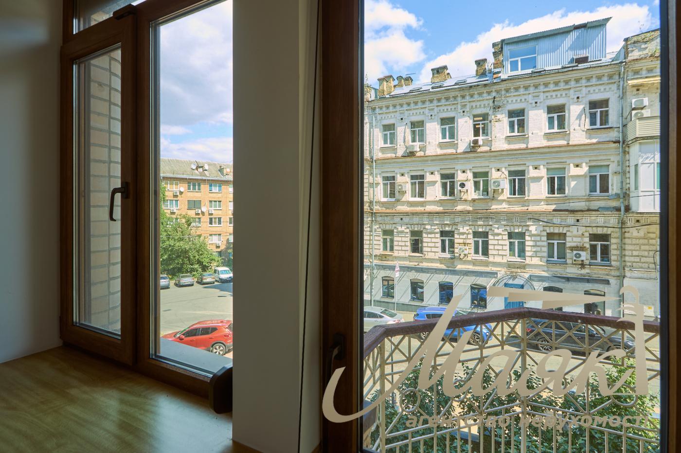 Rent 3-room apartment 142m2 on the street. Kudryavskoy, 13-19, Shevchenkovsky district, Kyiv