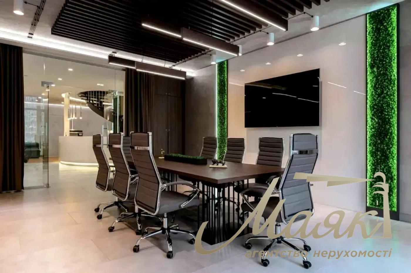 Office for rent Residential Complex Novopecherskie Lipki, Verkhoglyada street (Dragomirova)