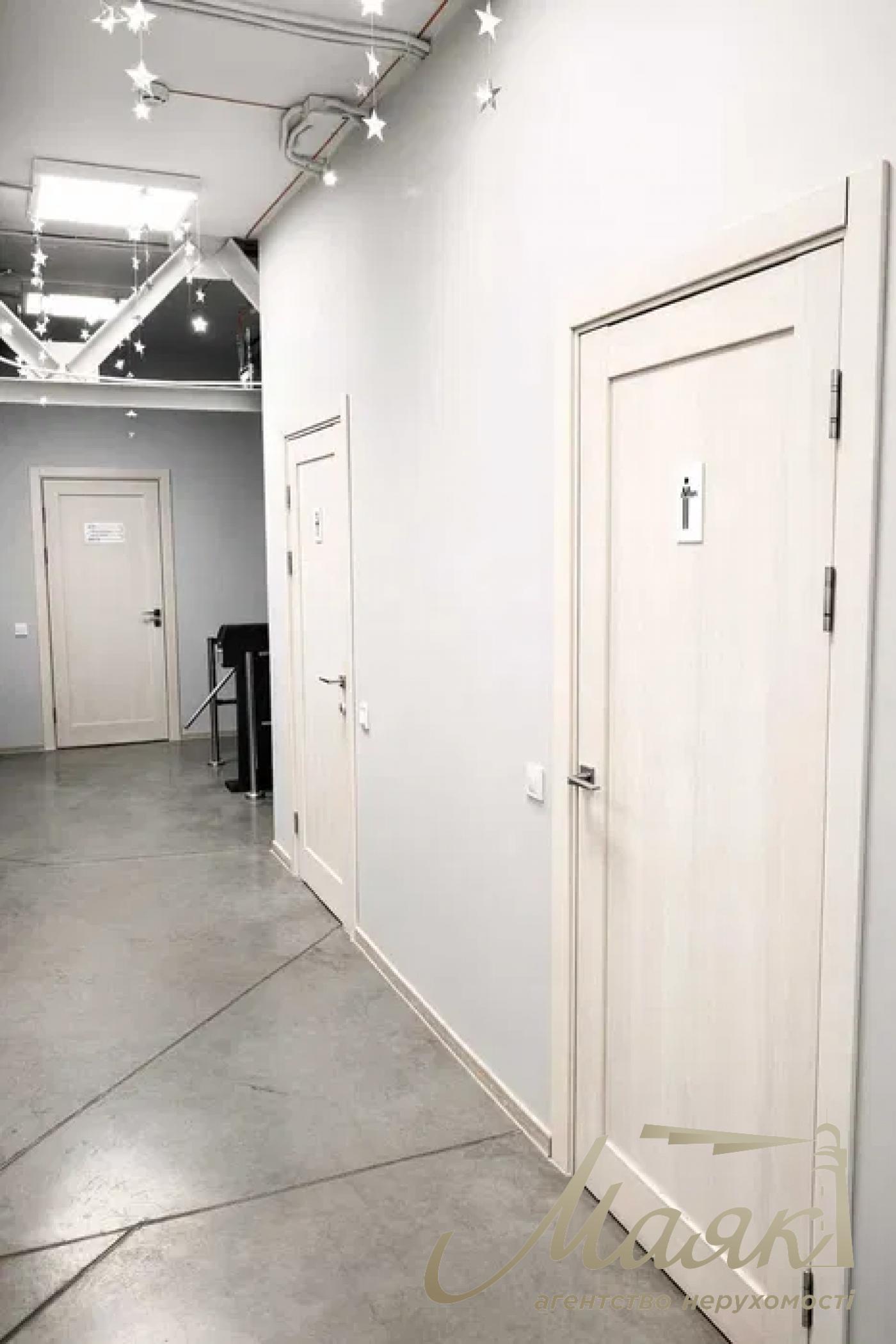 Оренда офісу 377м2 у БЦ Залізничне шосе 2-А, Печерський район.