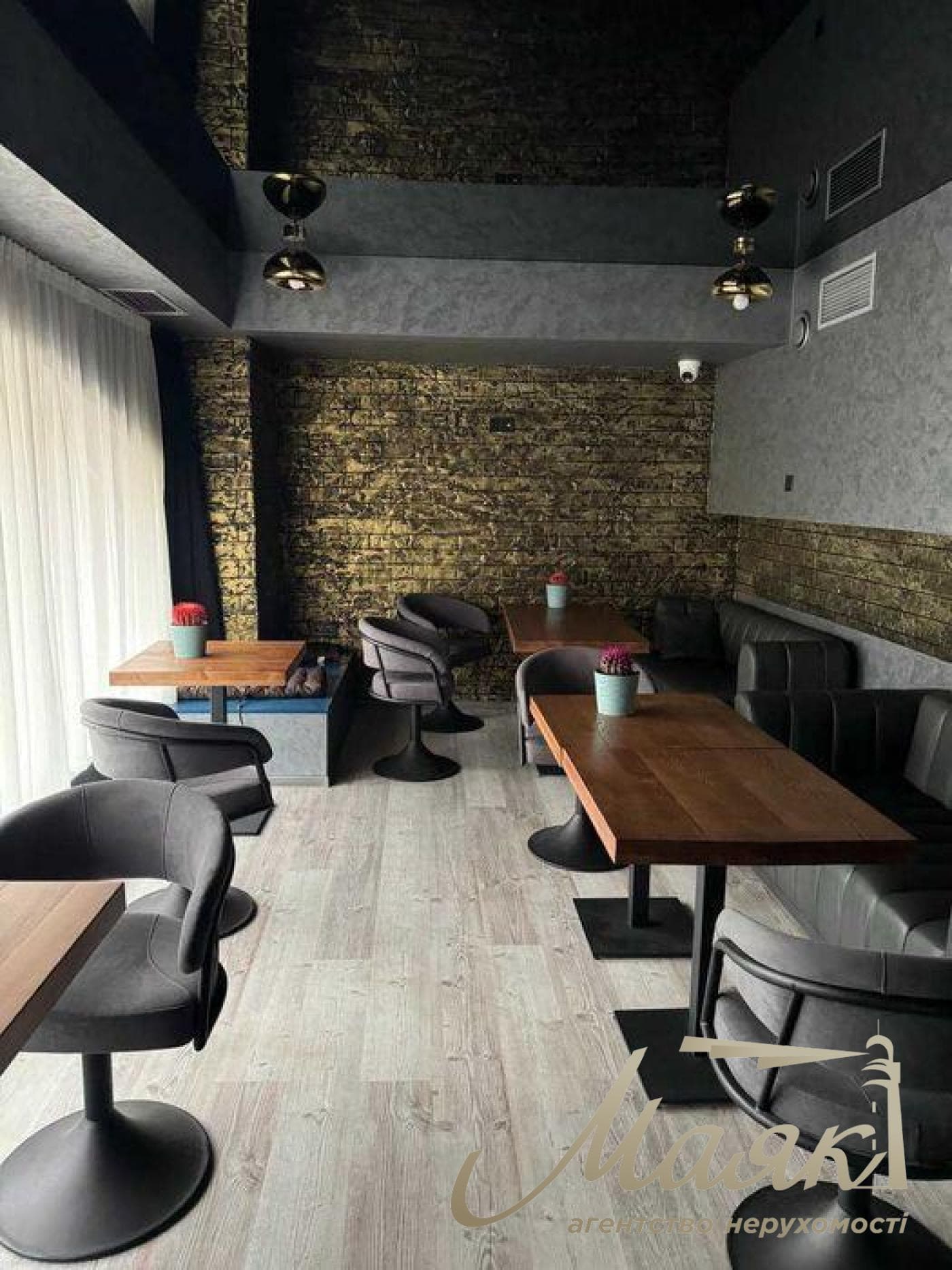 Оренда ресторану 630 м.кв. Бессарабський ринок, Центр