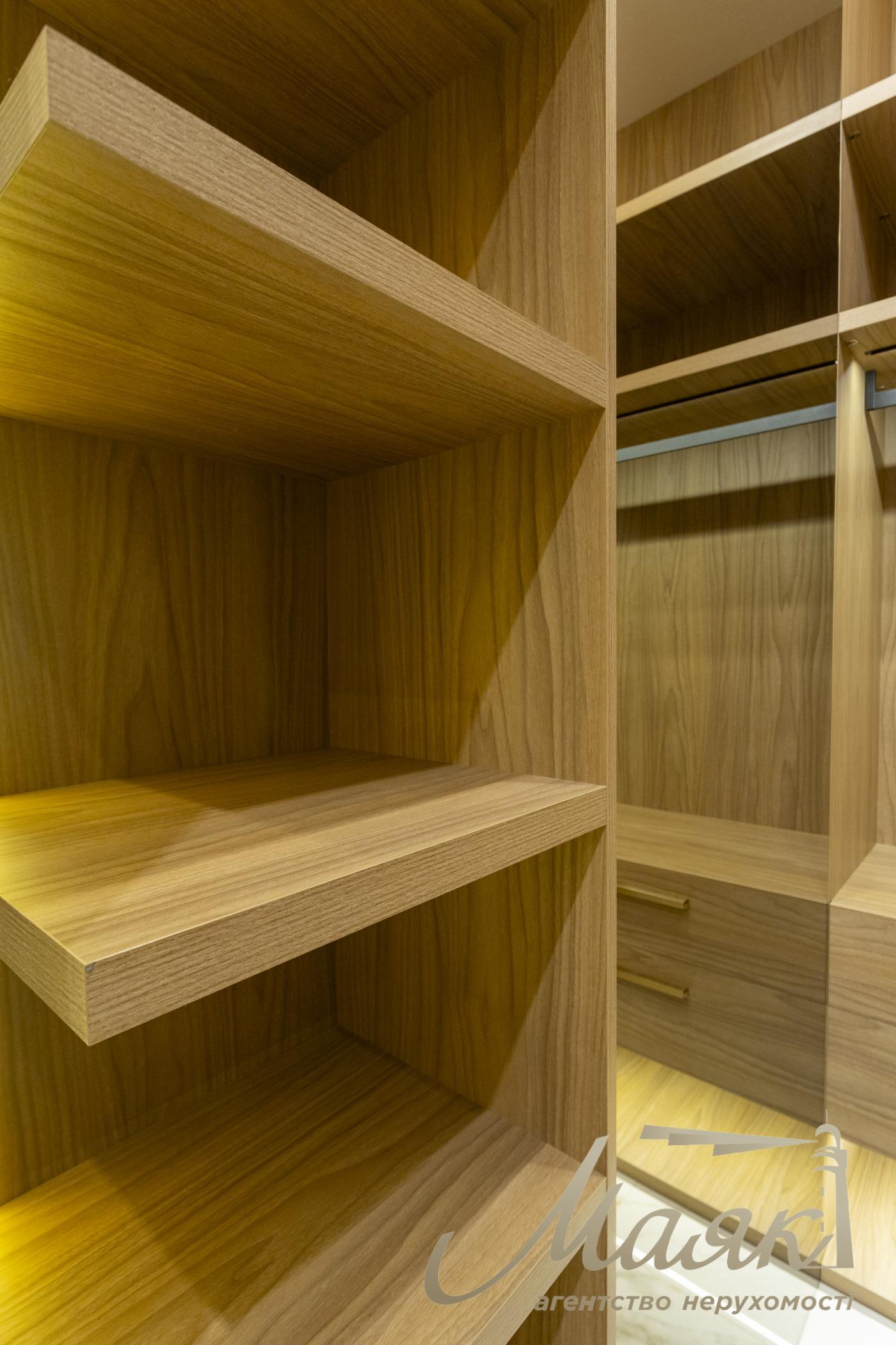 Продажа 2к квартиры 50м2, ЖК Французский квартал 2, ул. Джона Маккейна, Печерський район.