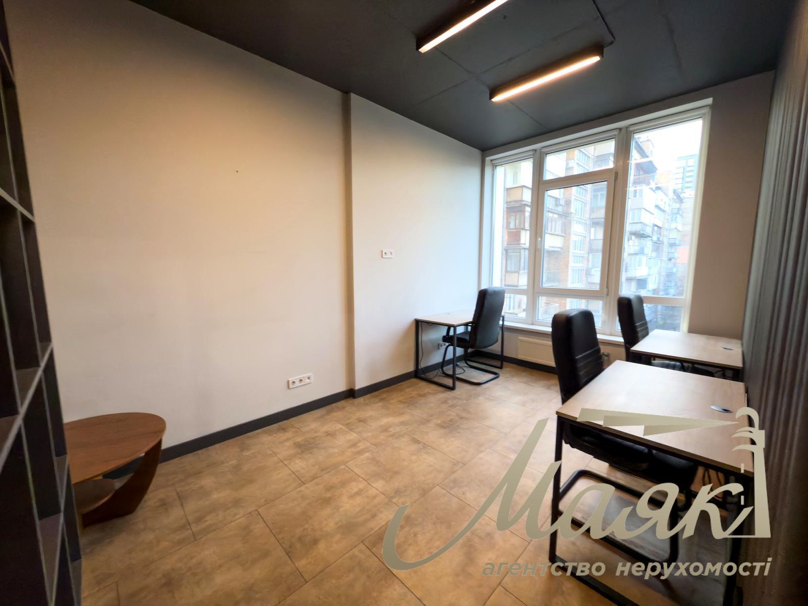 Оренда офісу 80м2 в ЖК Кадорр, Олімпійська