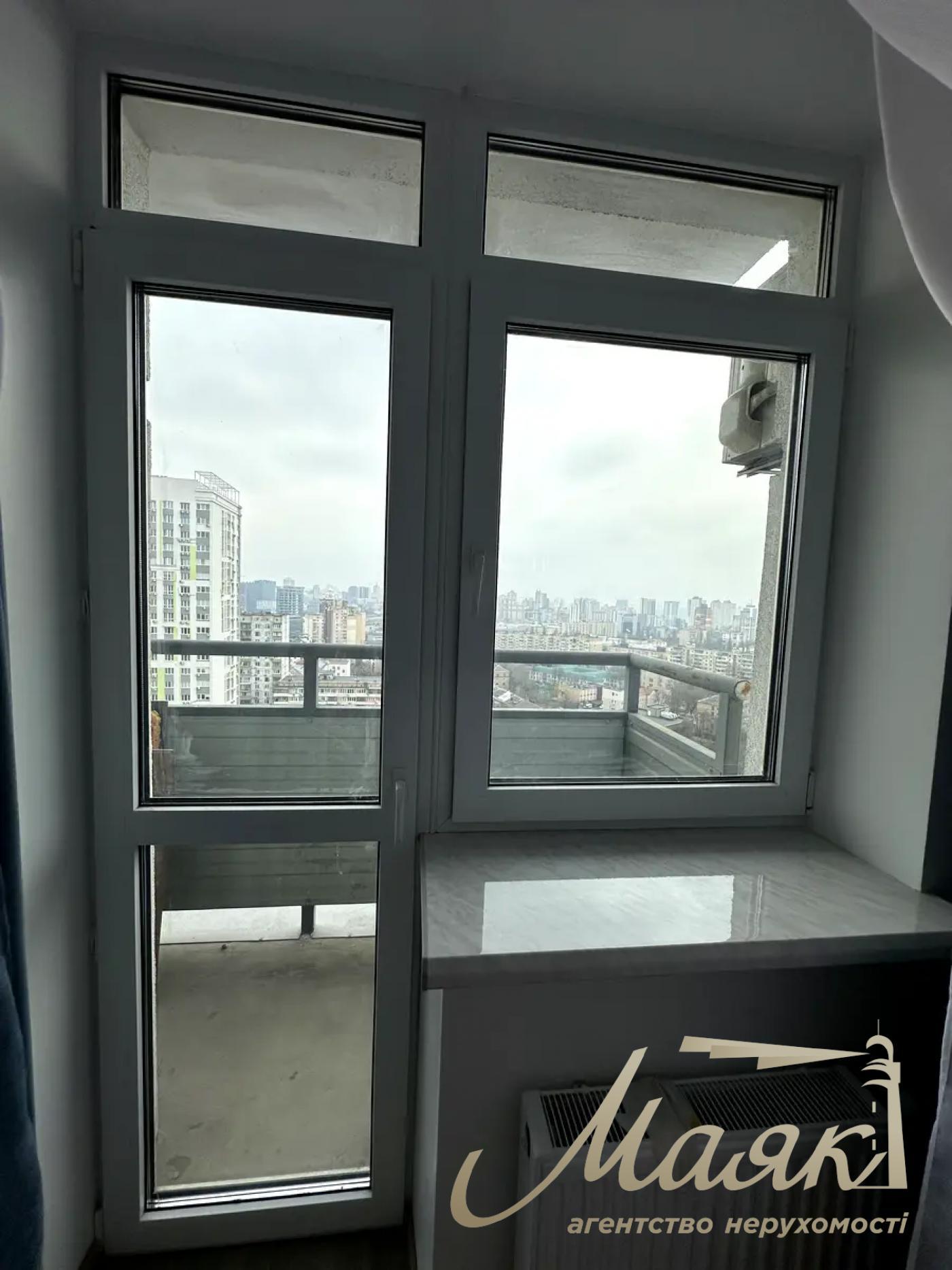 Аренда 3-х комнатной квартиры в ЖК Серебреная Башня, ул.Белорусская 36-А, Шевченковский район.