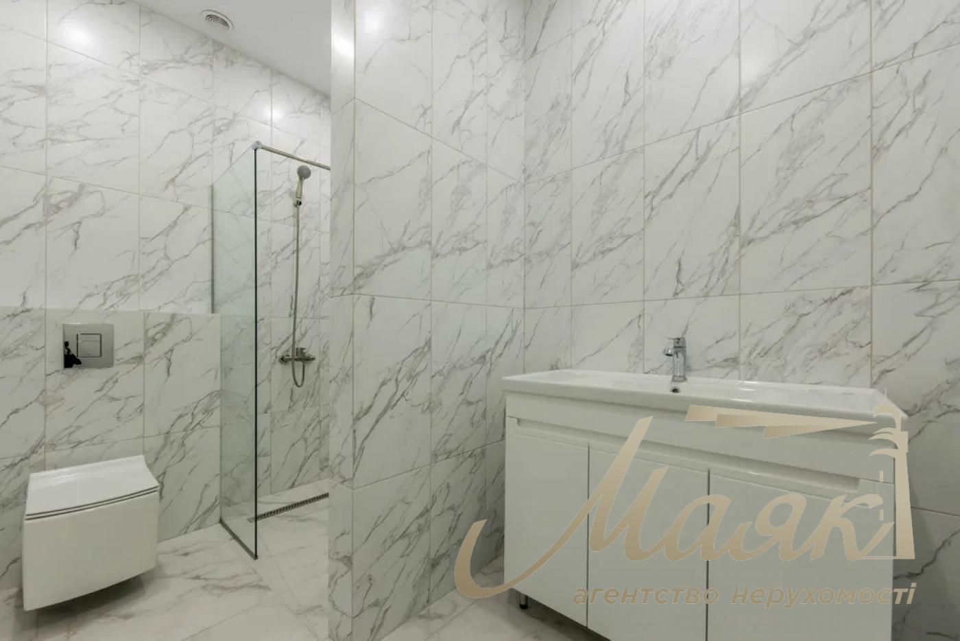 Sale of house in Kozin