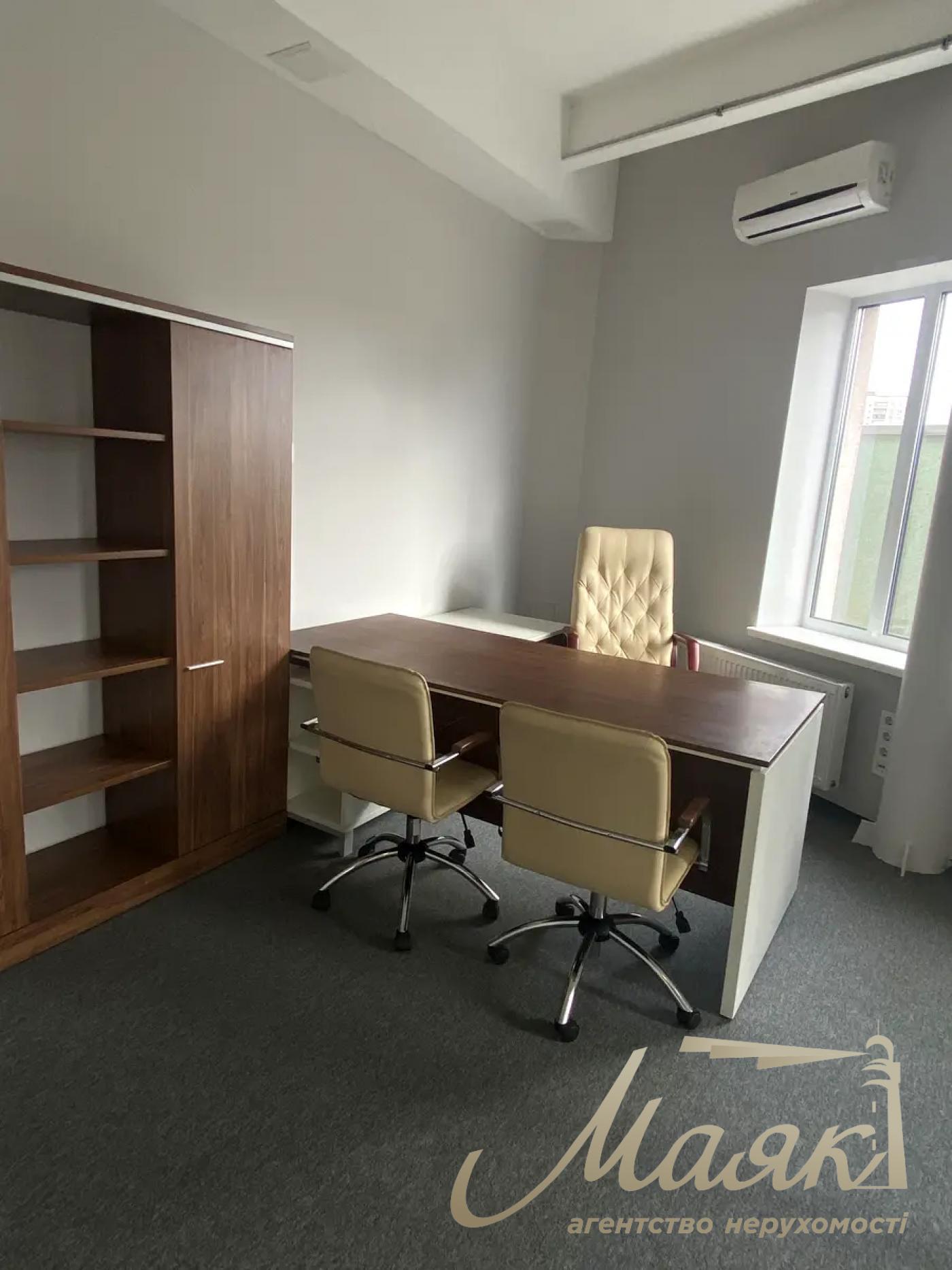 Оренда мебльованого офісу в БЦ вул.Гайдара 58/10, метро Олімпійська.