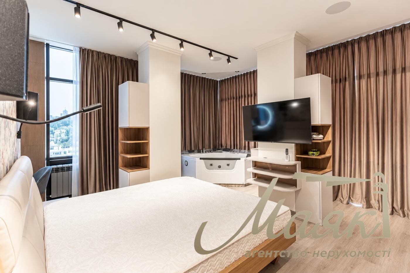 3-room apartment for sale, 91 m², in the “Exon” residential complex, downtown Kyiv, Shevchenkivskyi District, 2/1 Mirna St.
