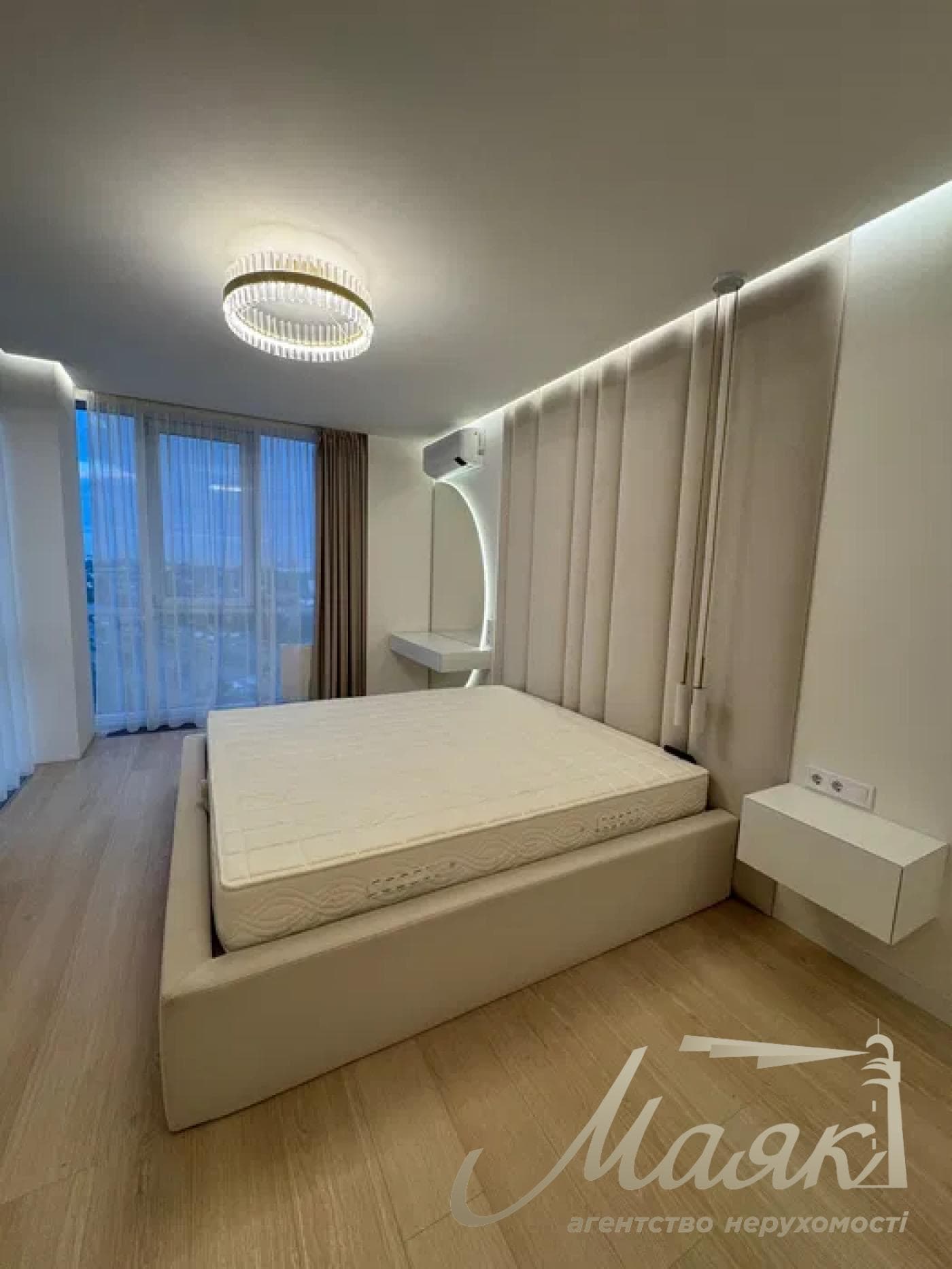 Rent 3k apartment in LCD Barvinok, Dniprovsky district, invertor