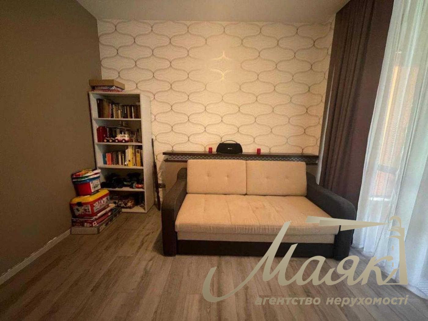 Оренда преміальної резиденції 300 м² | Горбовичі | Басейн | Повна автономність