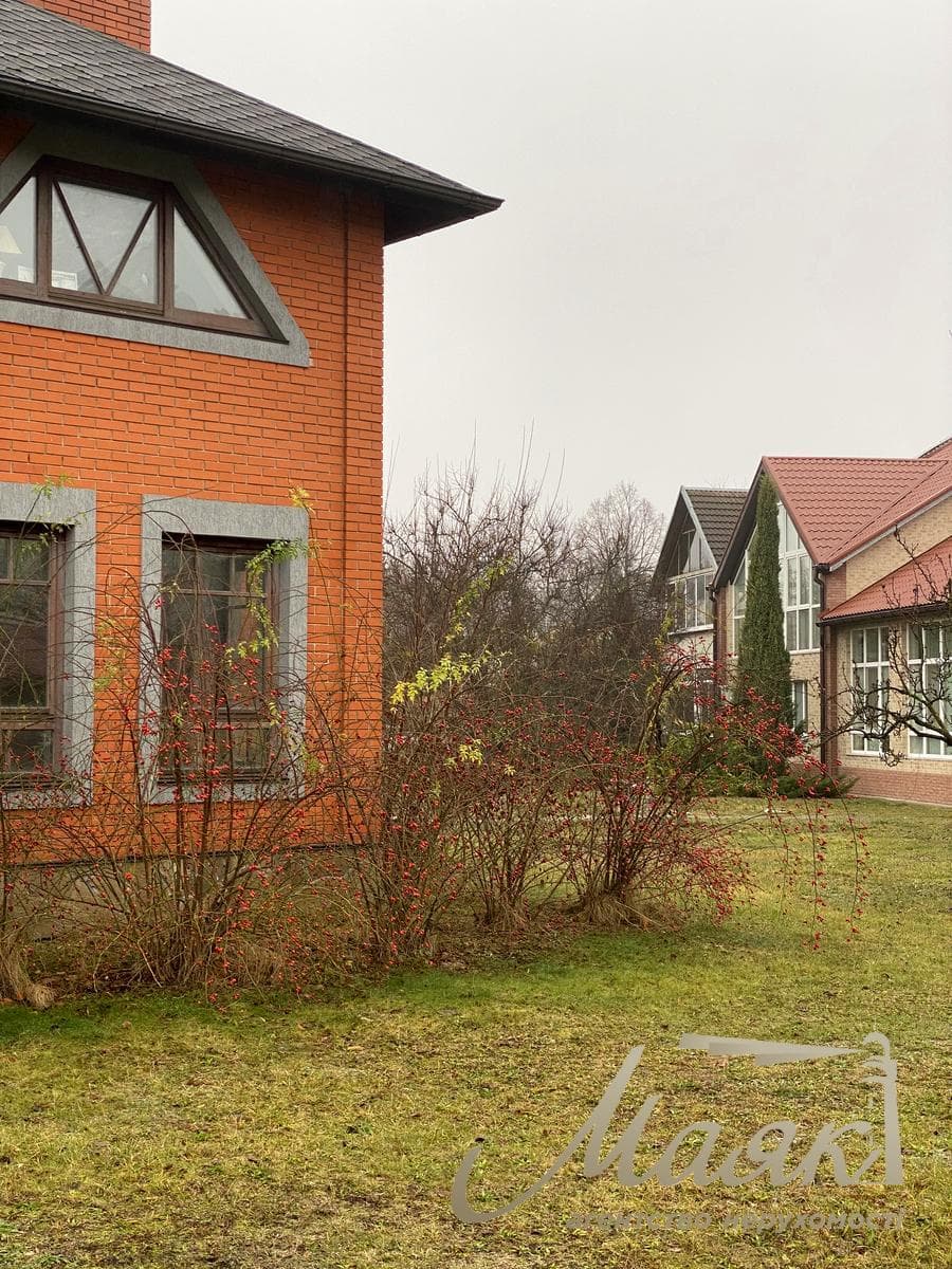 Продаж будинку 170м2 з виходом до річки в КМ "Червона рута", с. Козин/Конча заспа, Обухівський напрямок, Київська область.