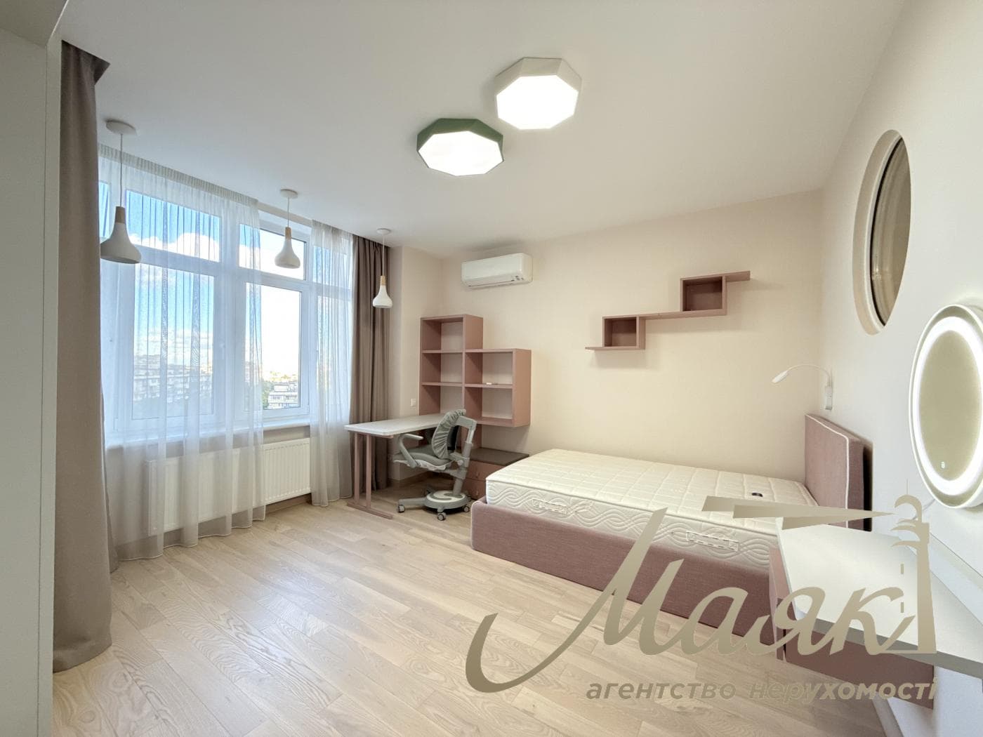 Оренда 3-кімнатної квартири площею 95 м², ЖК «Династія»