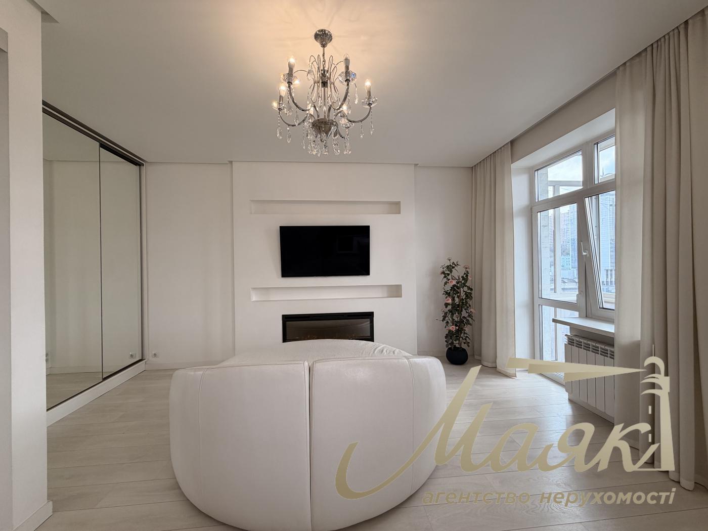 Studio apartment for sale on Olimpiyskaya, Bolshaya Vasilkovskaya str.