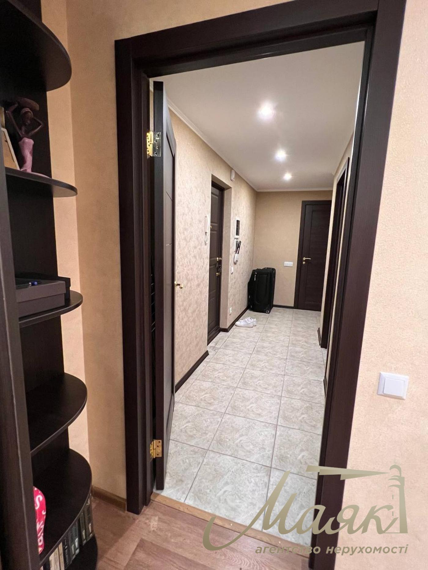 Продажа 2к квартиры на улице Половецкая, Татарка, Лукьяновка