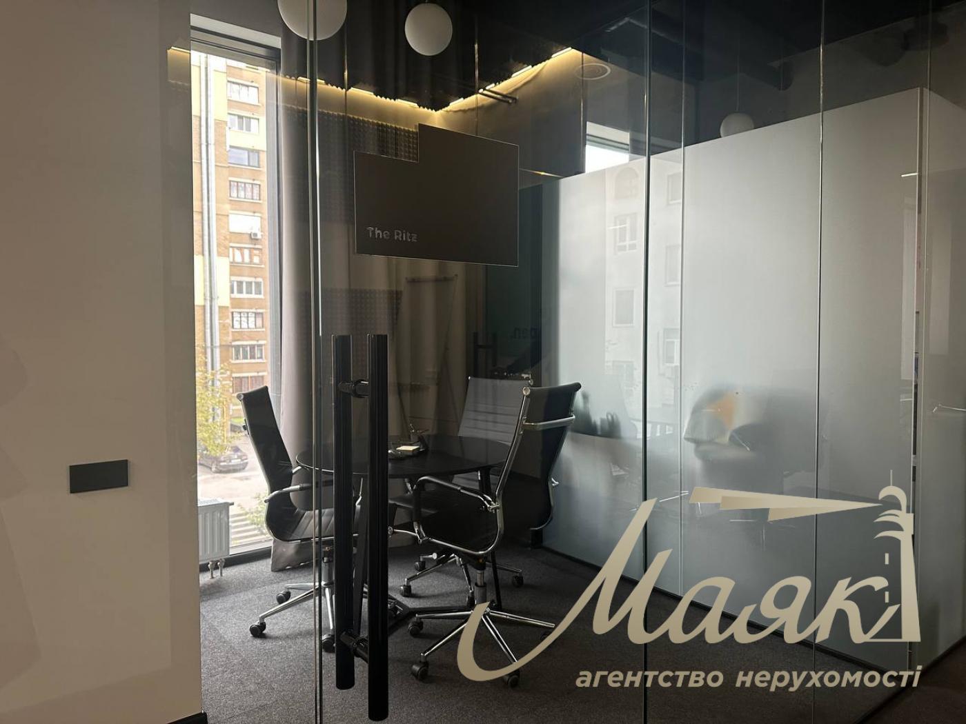 Оренда офісу 680м2 в ЖК Нью Йорк по вул.Антоновича 74, Олімпійська