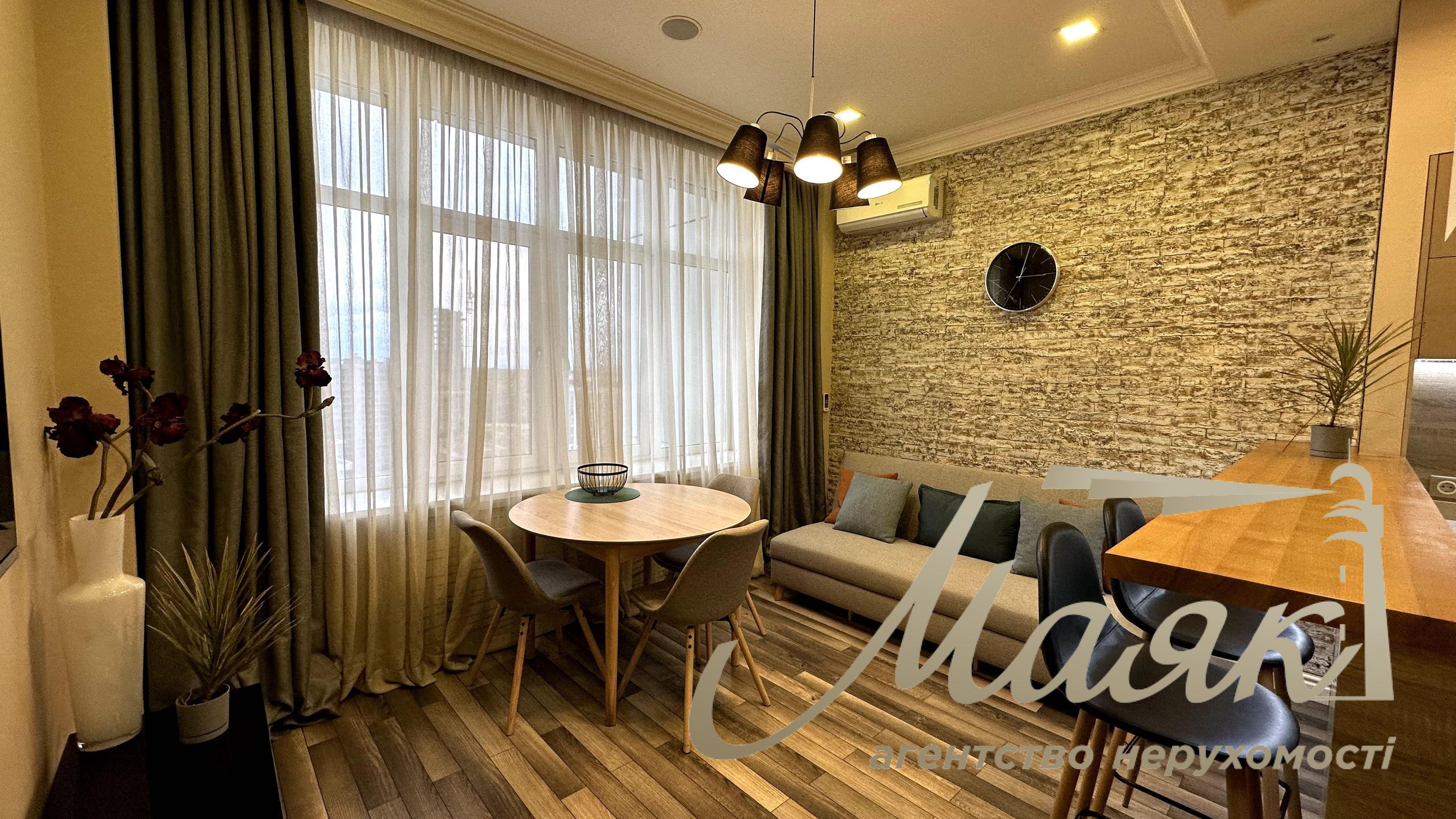 Продаж 1-кімнатної квартири 45м2 з ремонтом у ЖК "Новопечерські Липки", Печерськ.