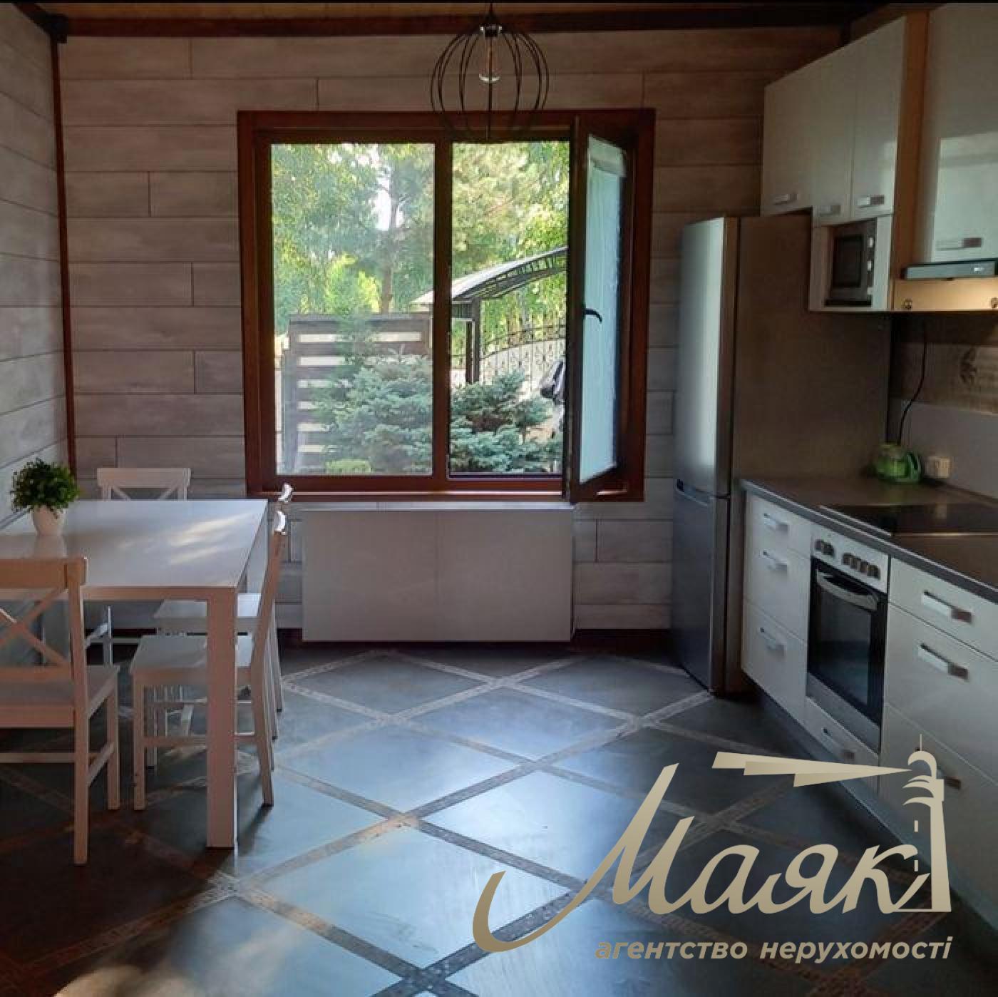 Sale of a 2-storey house 157m2 from a log, in the village of Kozin, Obukhov district, Kiev region