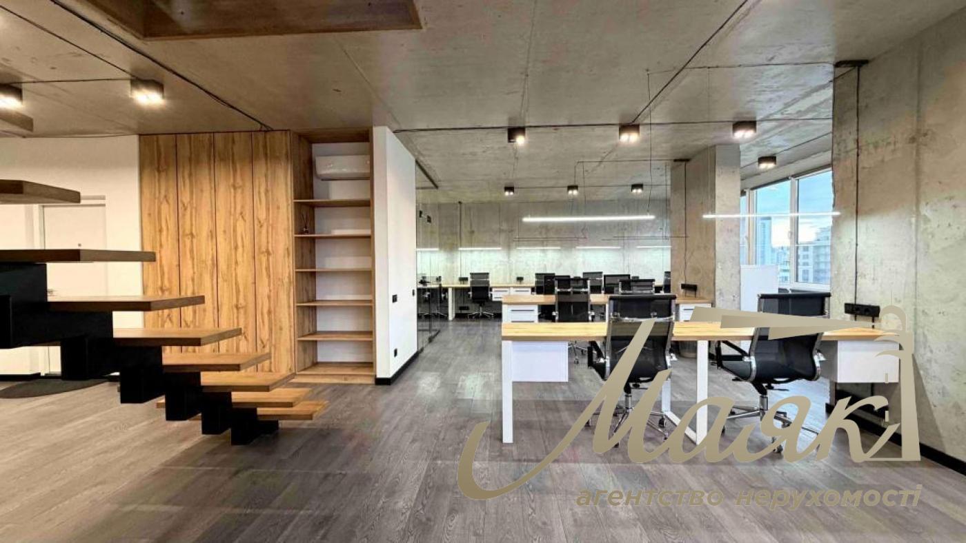 Аренда офиса 160 м.кв. Львовская площадь, Шевченковский р-н