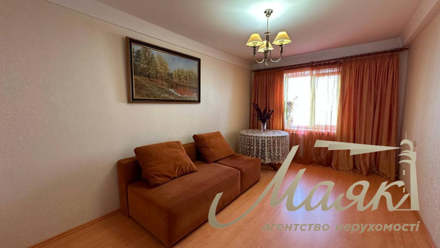 For sale 3-room apartment 57m2, Obolonskyi district, Ivasyuka 15A
