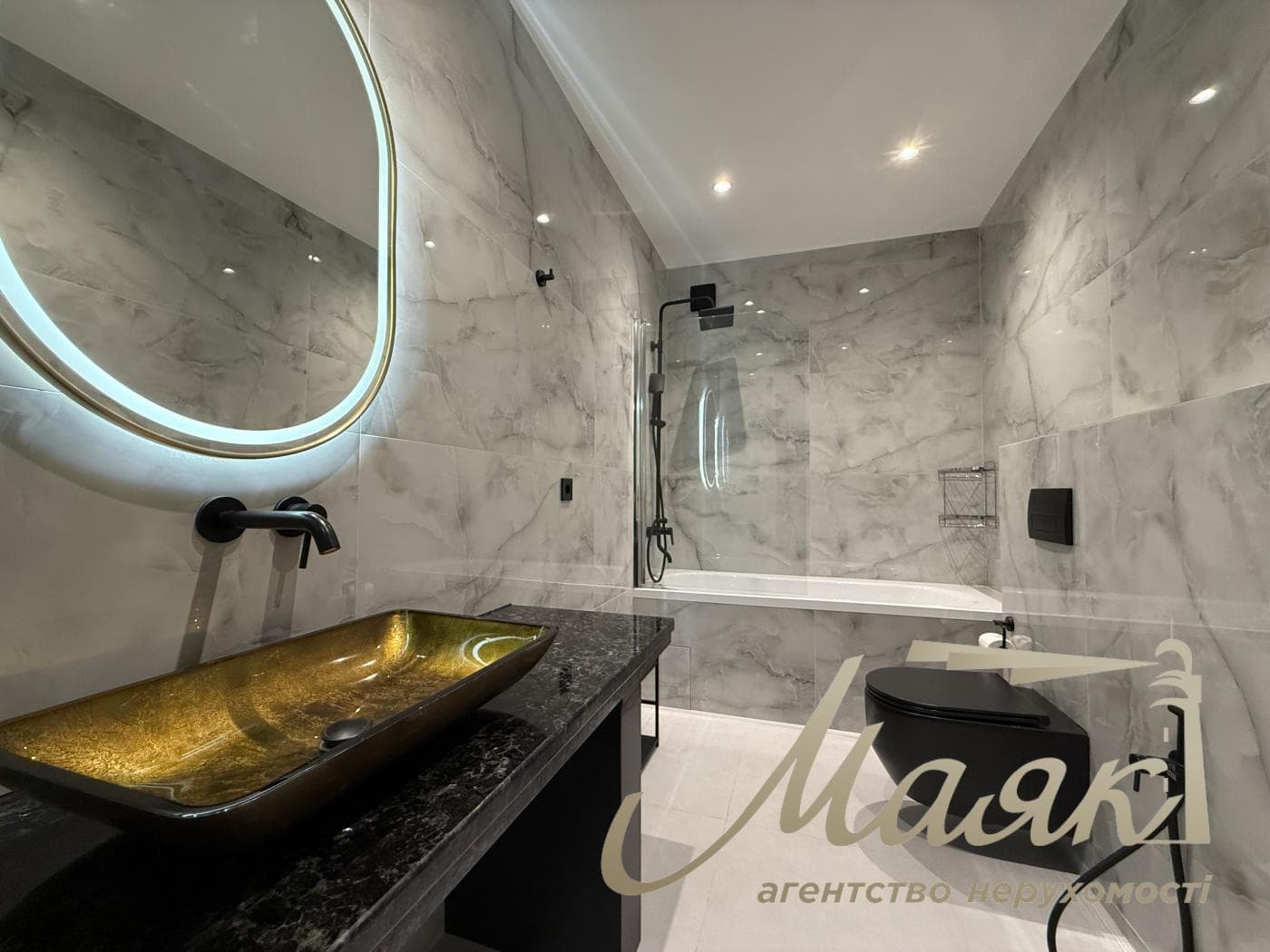Оренда 3-поверхового таунхауса площею 220 м², Козин, КГ Montana Village