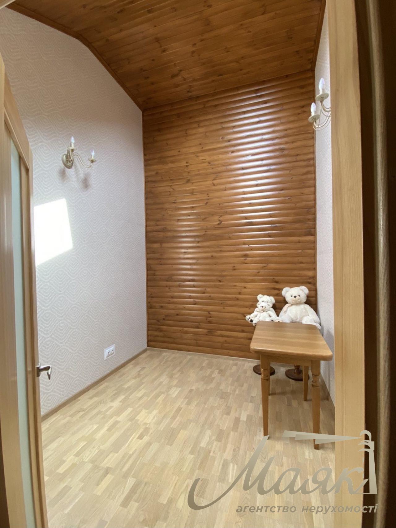 Sale of 4-room 2-level apartment 88 m2 + terrace in residential complex White Chocolate, Center, Belogorodka,