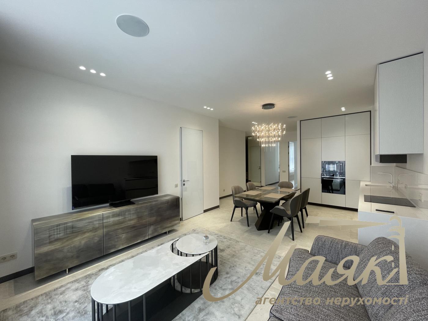 Rent 4-room apartment in Residential Complex Boulevard of Fountains, 5 Sapernoe Polye str.