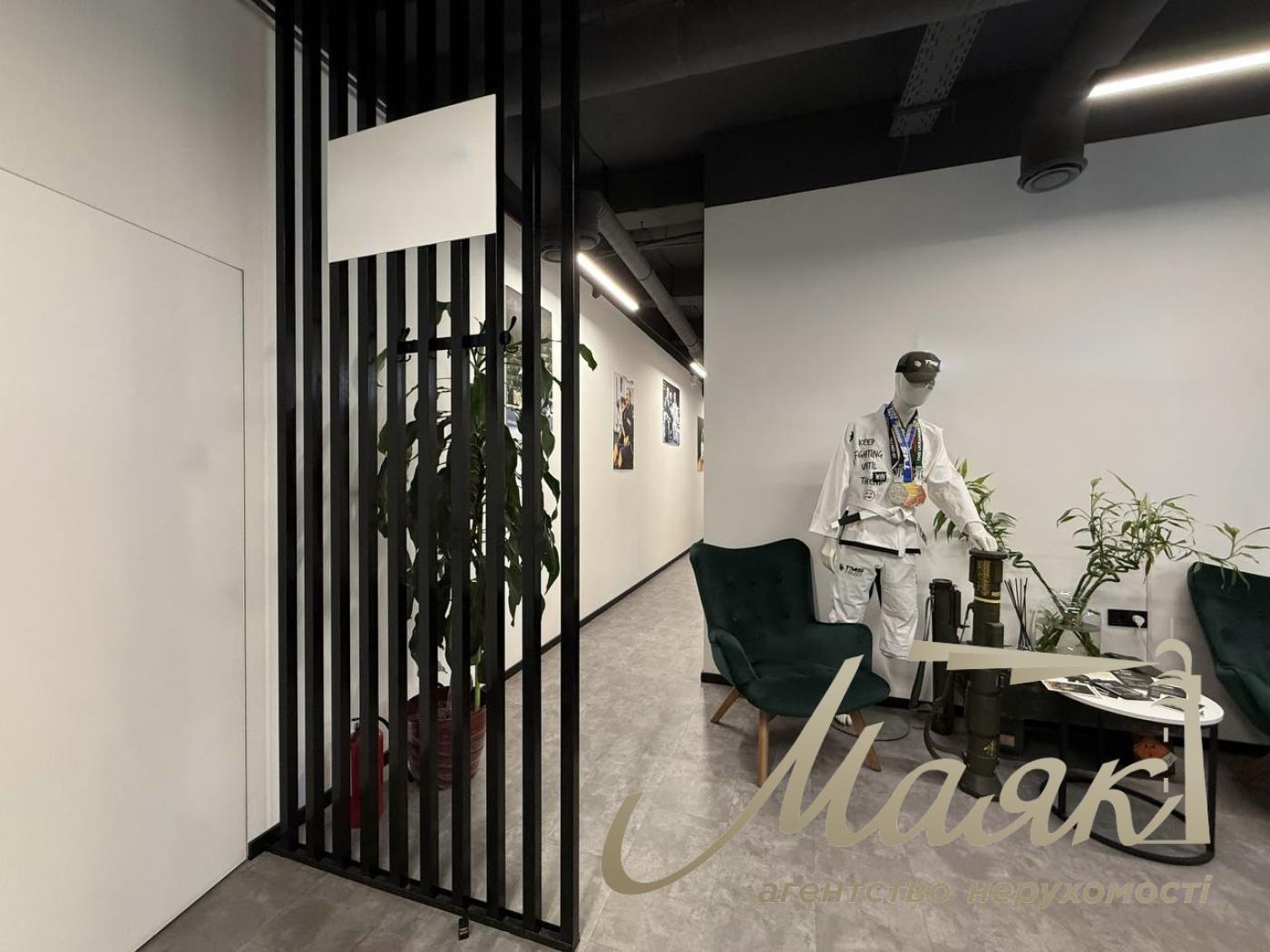 Оренда офісу 193 м2 у БЦ з ремонтом Печерськ Олімпійська