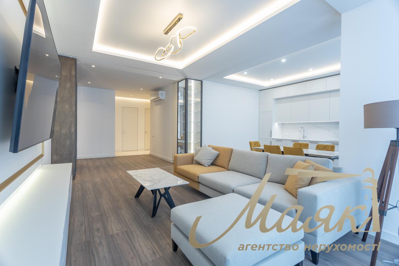 Продаж 4-кімнатної квартири 180 м² в ЖК "Новопечерські Липки", Драгомирова 15Б, Печерський район, Київ.