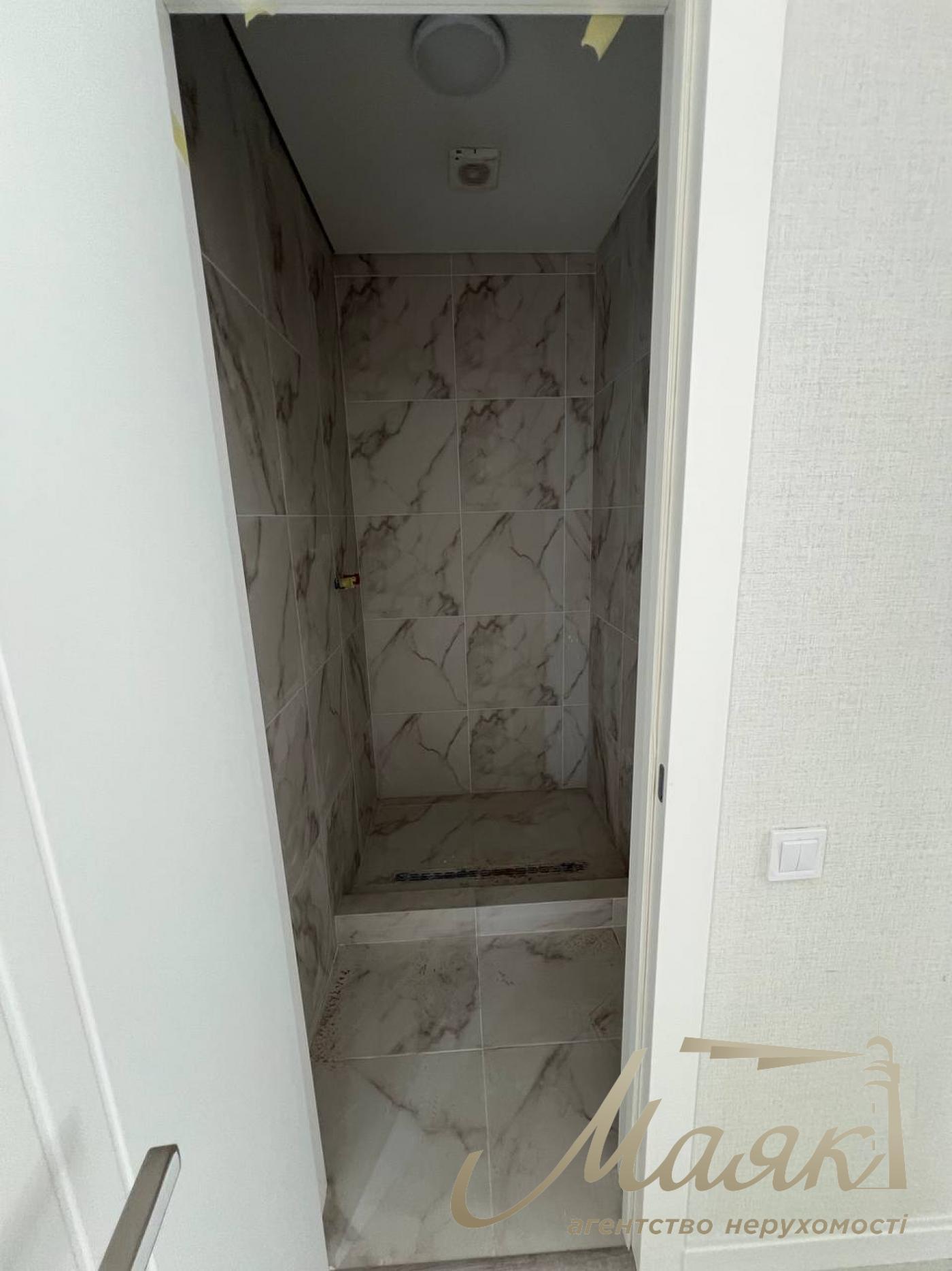 Продаж 1к квартири ЖК Метрополіс, вул. Академіка Заболотного, Теремки