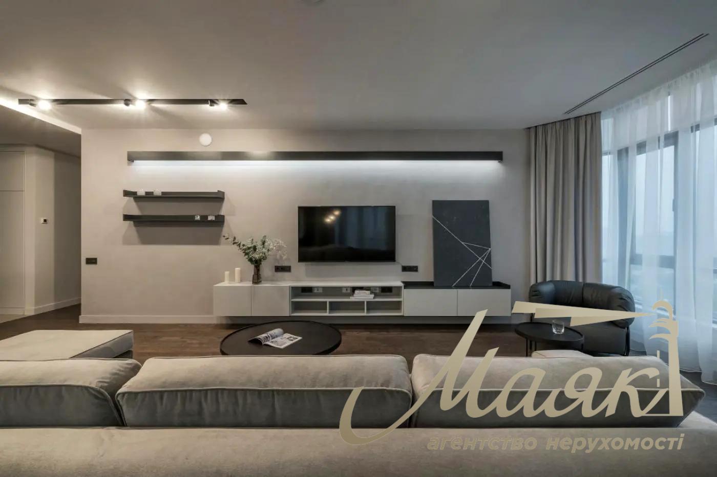 Продаж 4к. квартири 160 м у ЖК PecherSky, вул. Болсунівська, 2. Печерськ