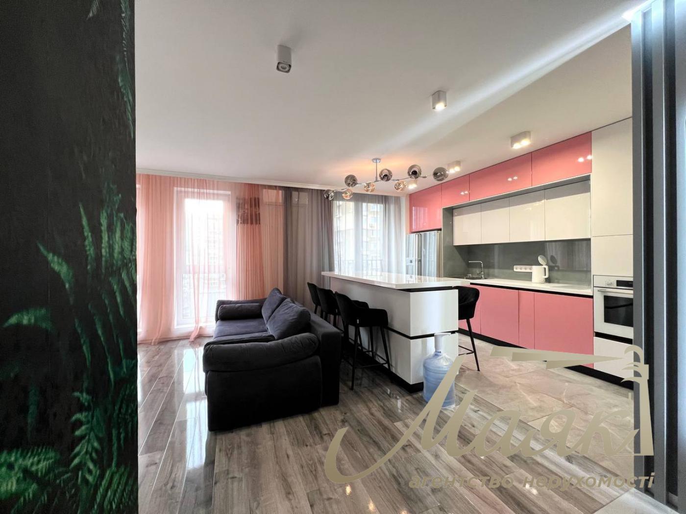 Аренда 3-х комнатной квартиры в ЖК New York Concept House, ул.Антоновича 74