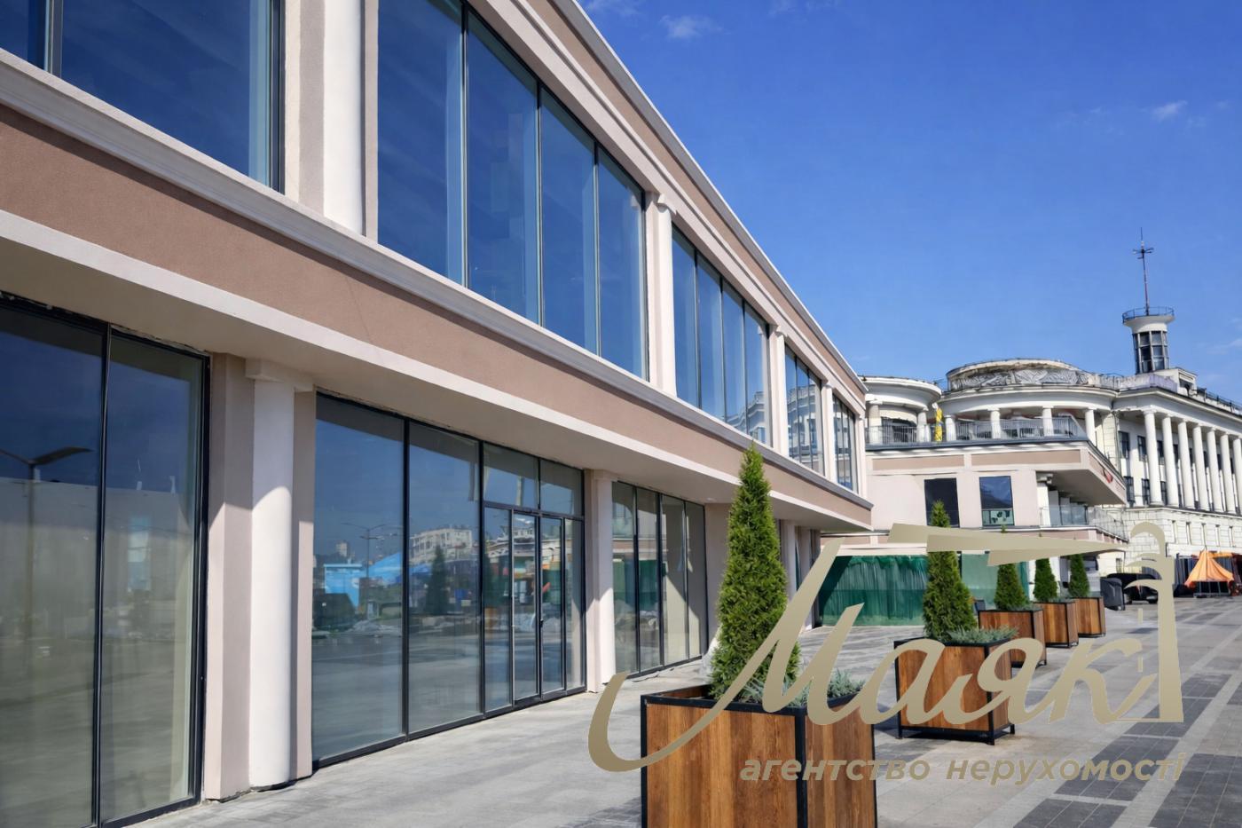 Продаж будівлі на Поштовій площі, Київ, Поділ