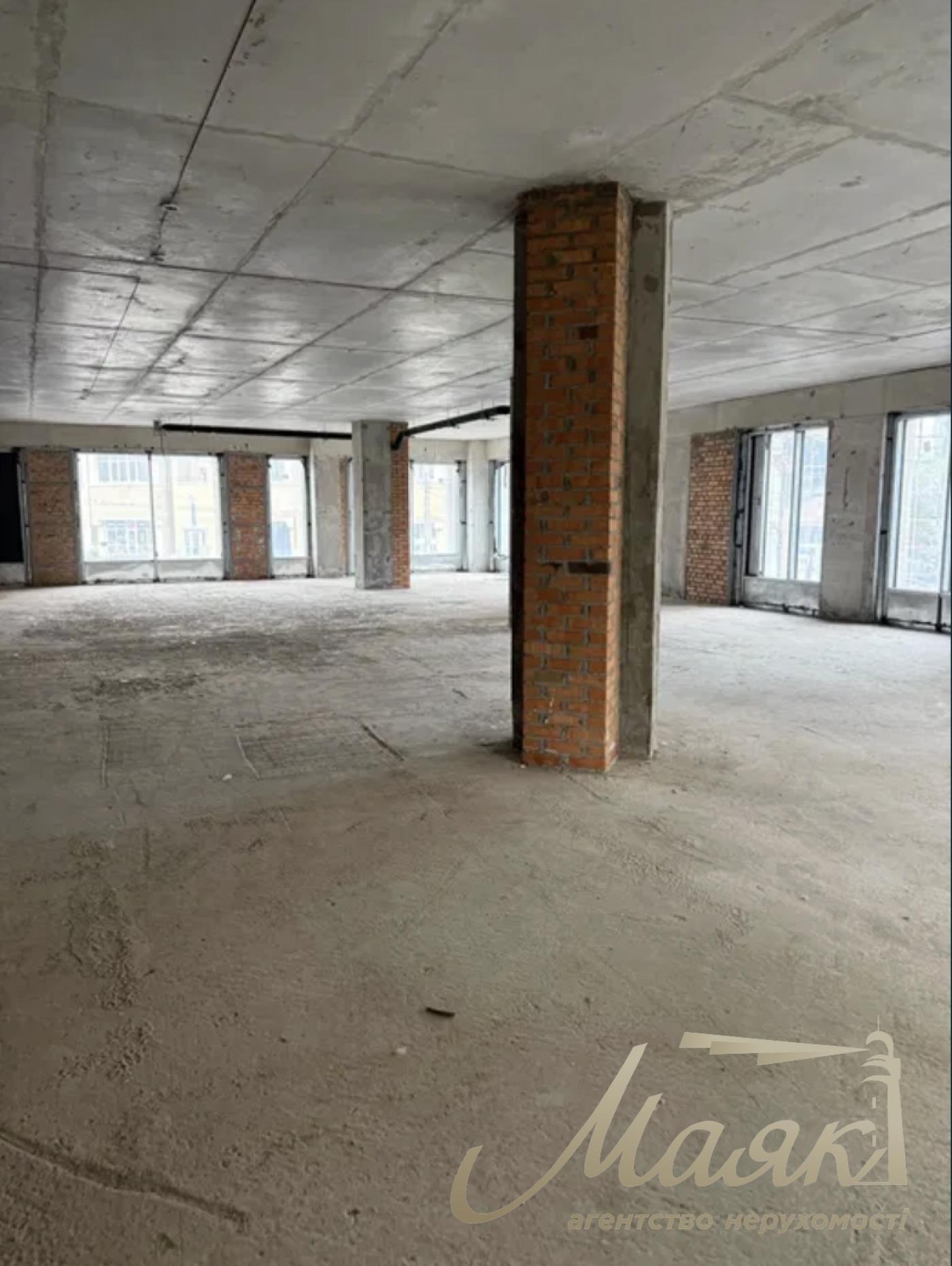 Продаж фасадного комерційного приміщення, 3300 м2, ЖК А136, Печерський район