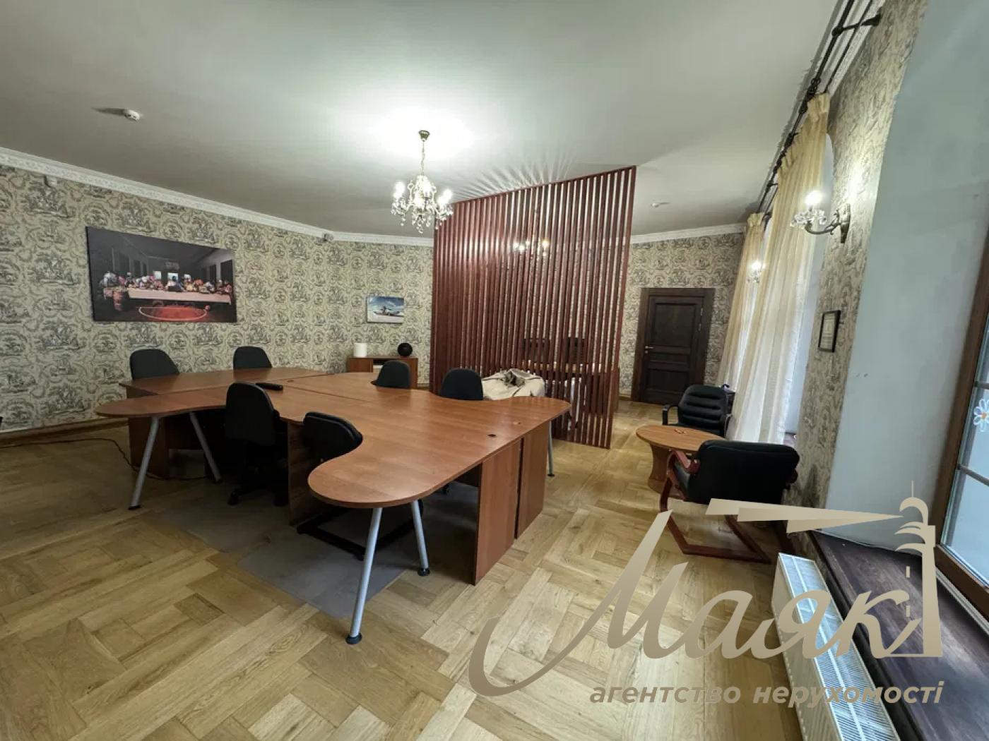 Оренда офісу 62 м.кв. Жилянська, Голосіївський р-н, Центр