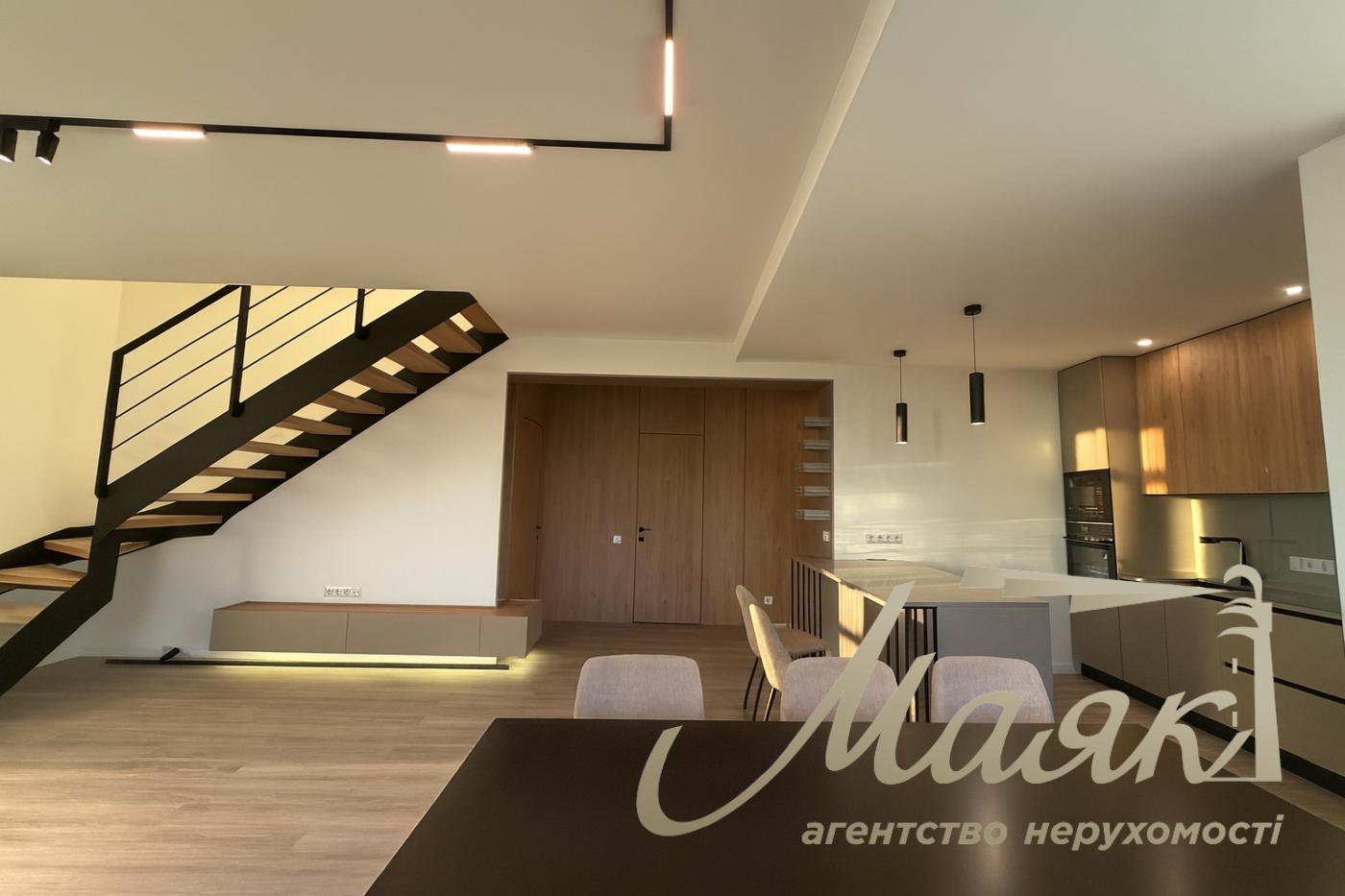 Аренда двухуровневой квартири  120м2 в ЖК " Подвысоцкий" , Печерск, Киев