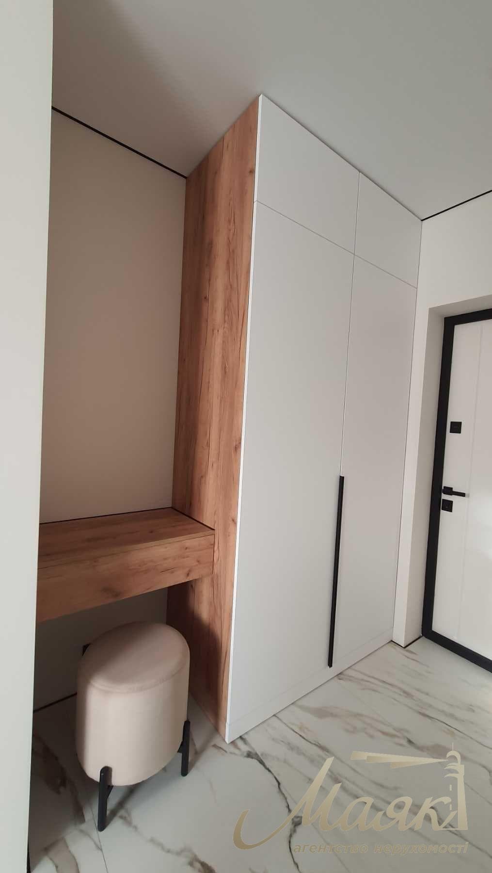 Продаж квартири площею 46 м² у ЖК «Світло Парк» / вул. Столичне Шосе, 1 / Голосіївський район