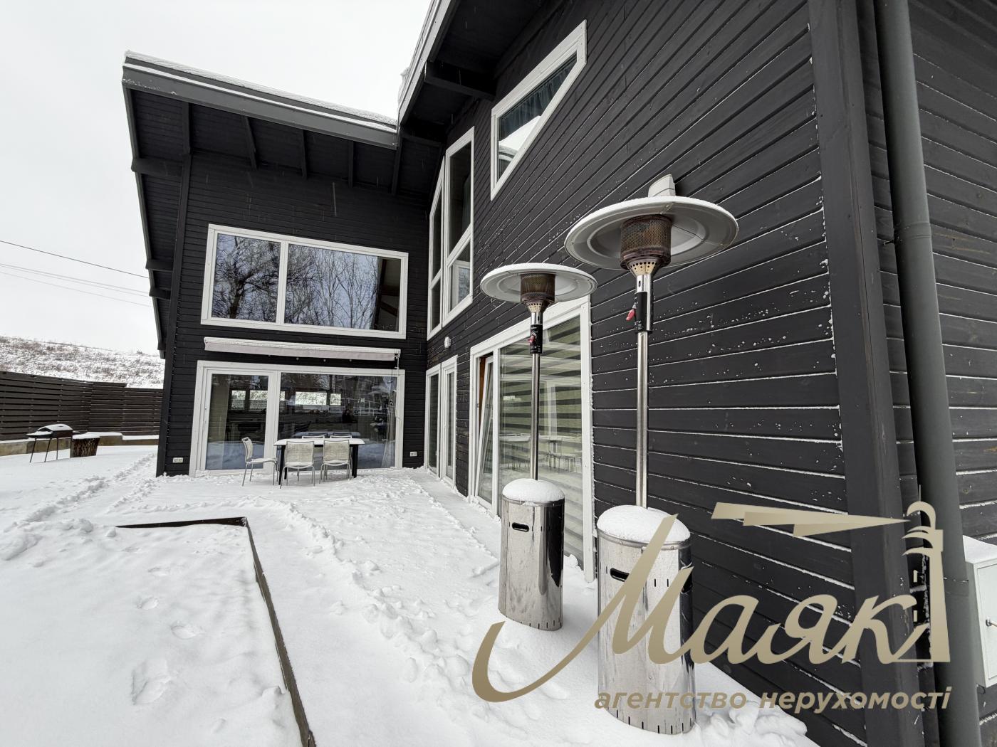 House for rent in Lesniki village near the prestigious Equides Club and Golf Club