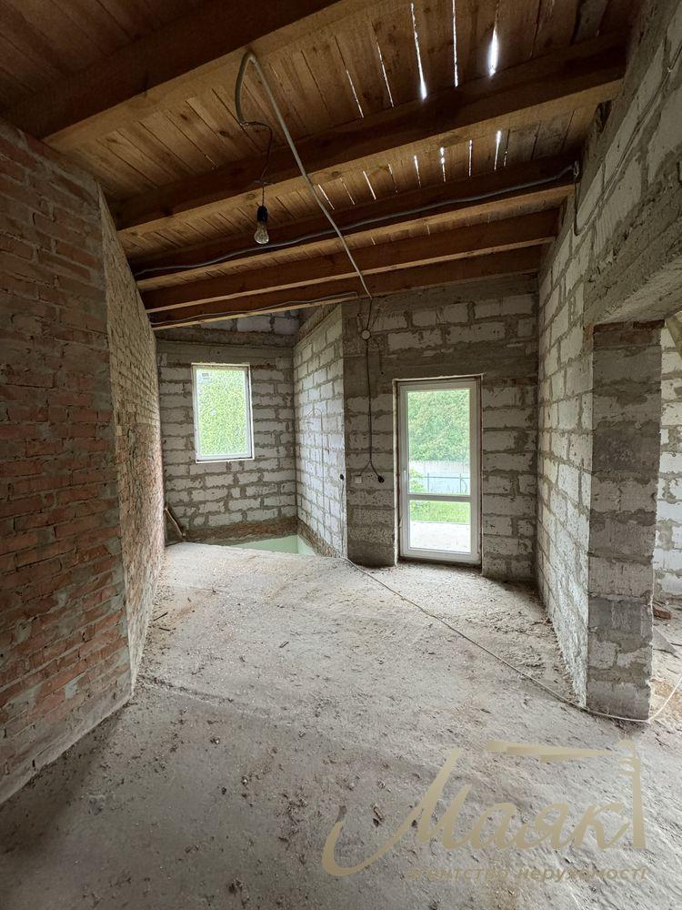 House for sale in a pine forest, Zelenyi Gai, near Revnoye