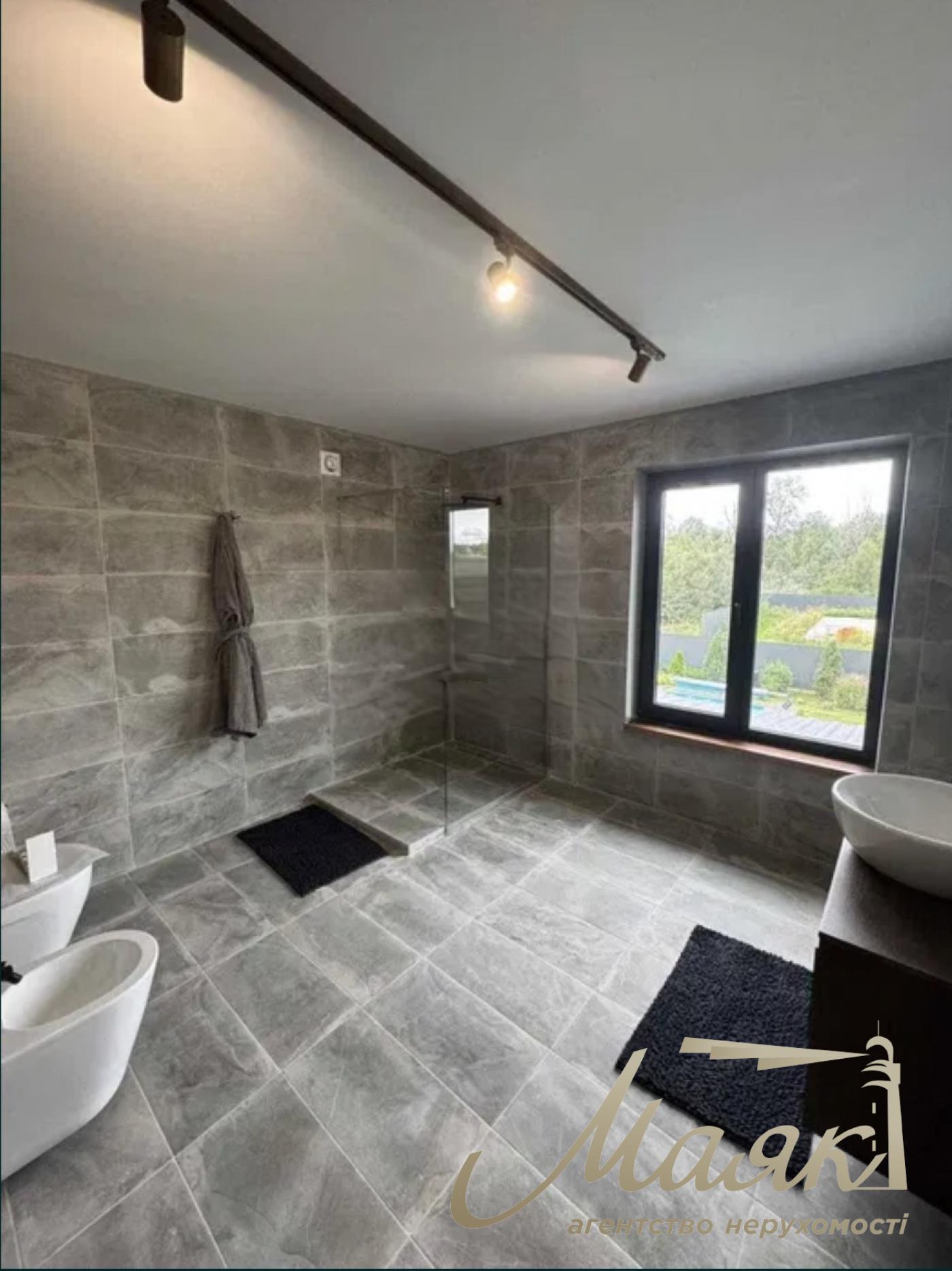 Продается дом 260 м², 10 соток в Голосеевском районе, Конча-Заспа, хутор Мрыги.